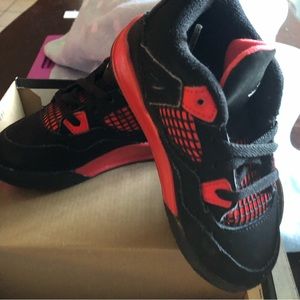 Jordan 4 Retro toddler